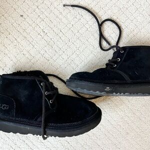 UGG Neumel II Black Suede Lace Up Boots Youth Kids Size 3
